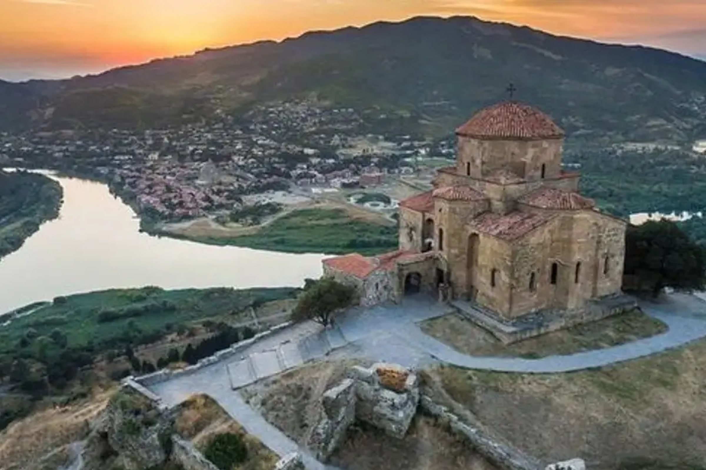 One Day Tour to Tbilisi and Mtskheta